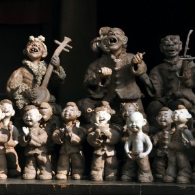 再努力还是这出息 扫街