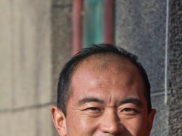 新镜头入手，试镜