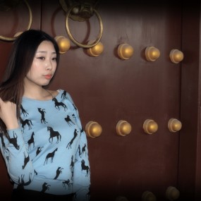 抓拍人和花卉