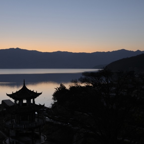 黎明