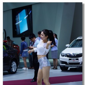 车展舞者
