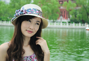 昨天外拍，发几张片子吧