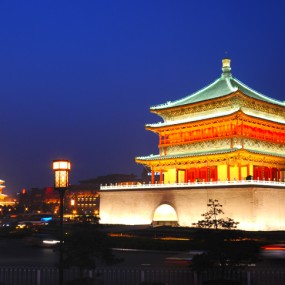 钟楼夜景