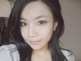 韩国女大学生惊艳自拍照