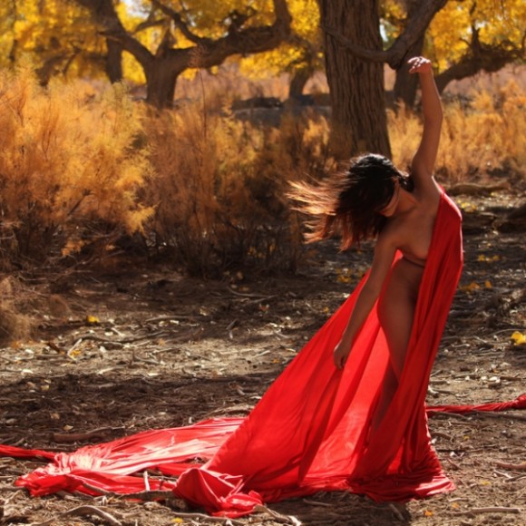 额济纳胡杨人像