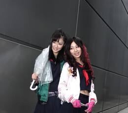 再发几张小美女