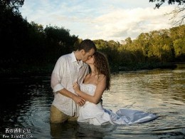 颠覆传统的另类婚纱照