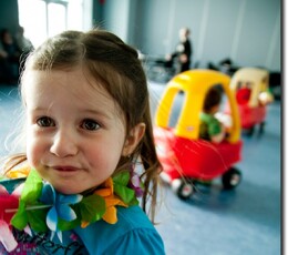 人像与活动纪实一组，求点评