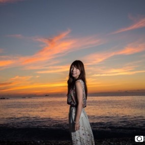 夕阳西下，断肠人在天涯