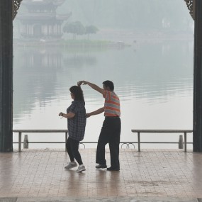 闲情
