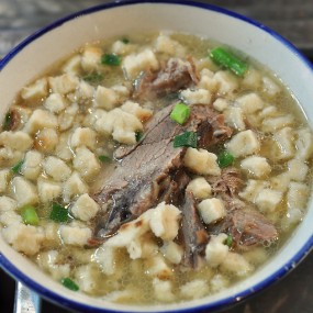 还没吃饭的朋友慎入（尤其是老陕）