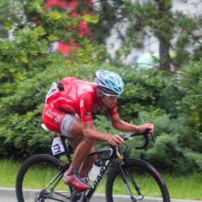 亚洲车神黄金宝