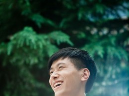 谁还不来个傻笑哦。。