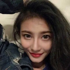 领袖户外本月11号大华1935外拍模特