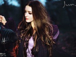 姑娘的一张脸~~