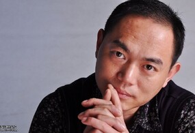 充当了一会模特。不要笑话啊。。。